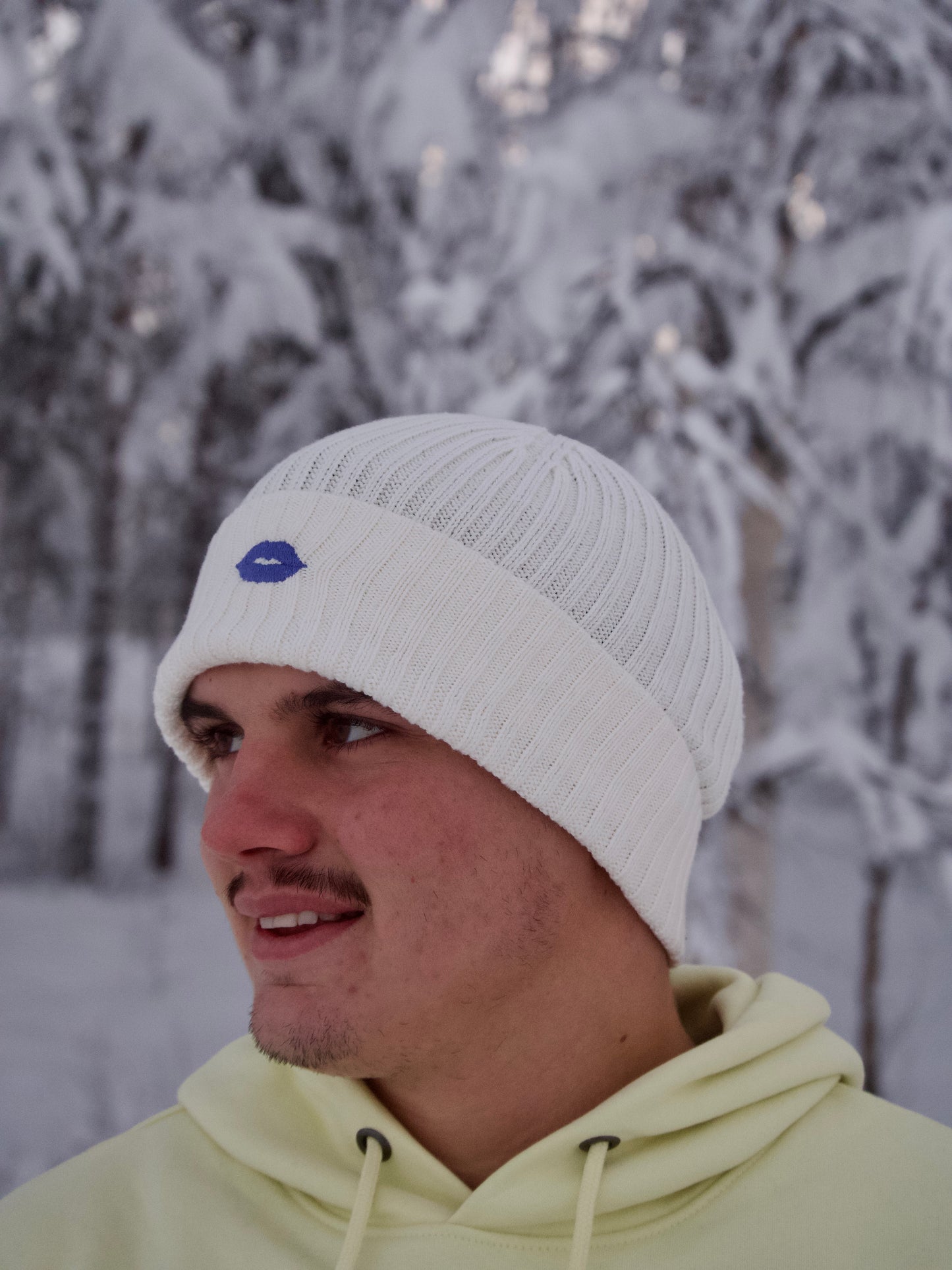 BONNET BOUCHE